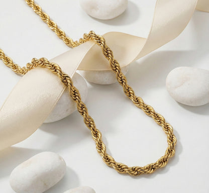 Aurelia Twist Chain