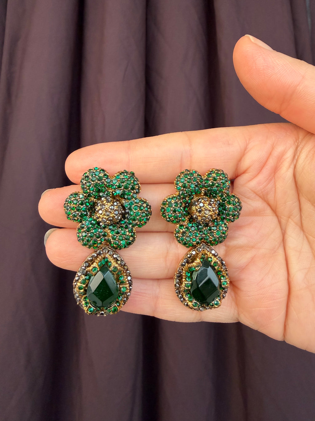 Victorian Green Flora