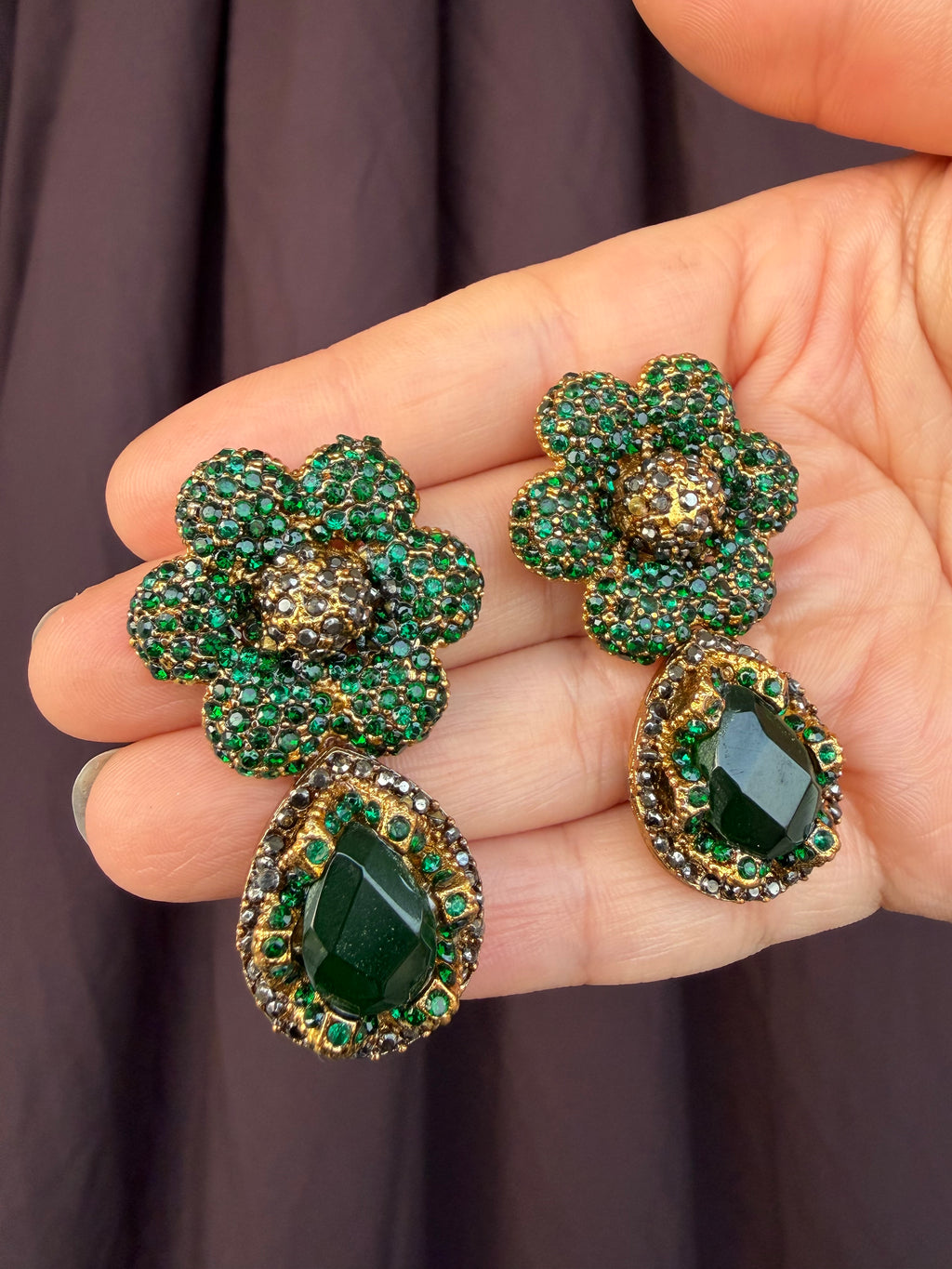 Victorian Green Flora