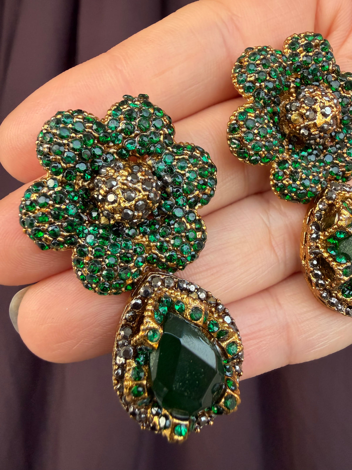 Victorian Green Flora