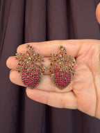 Strawberry Cluster