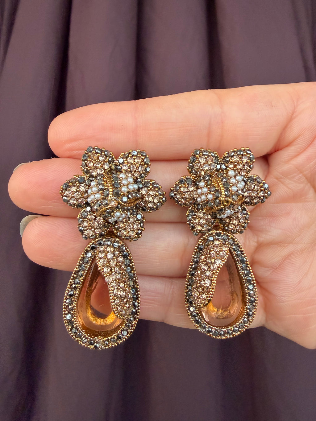 Golden Petal Drops