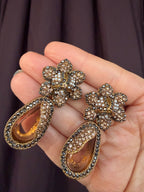 Golden Petal Drops