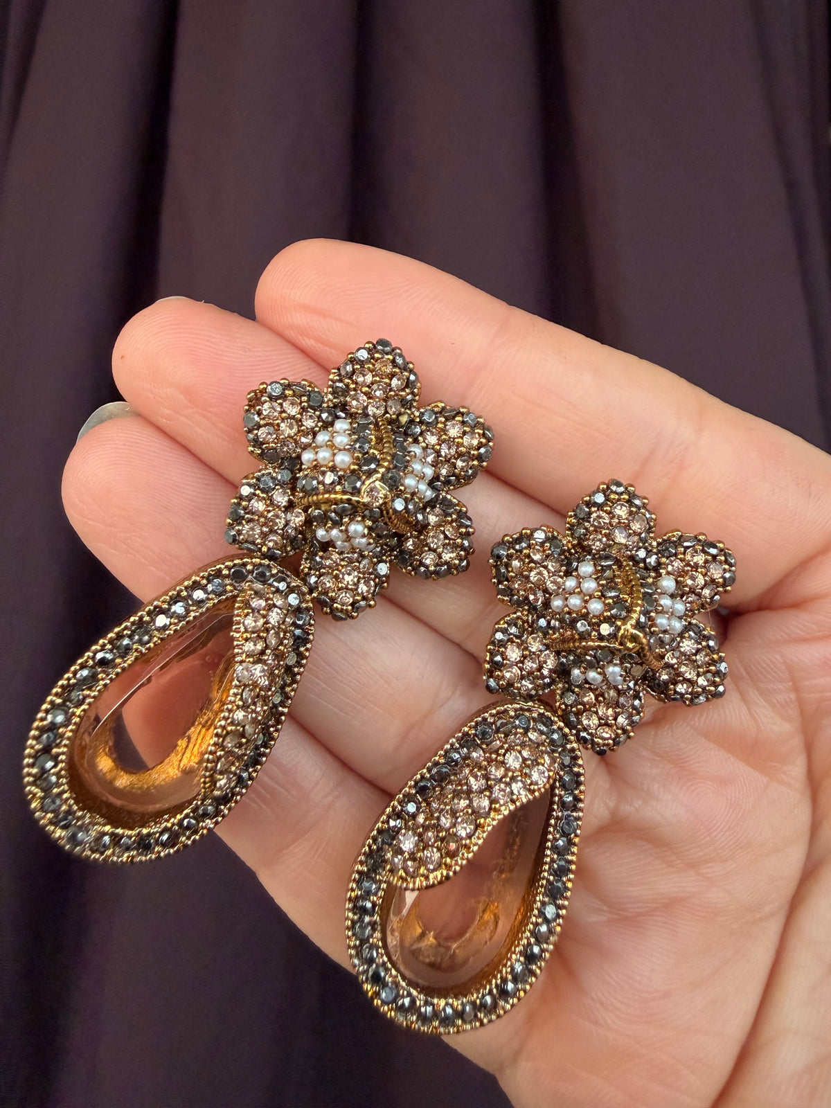 Golden Petal Drops