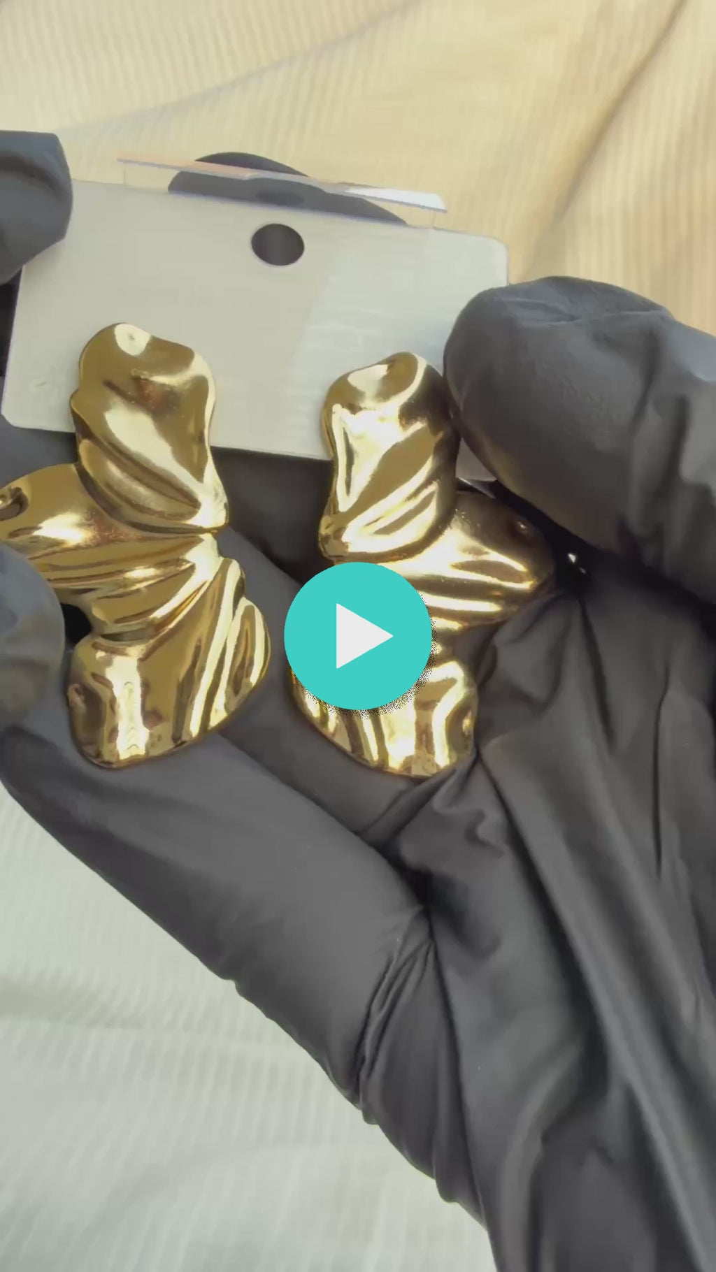 Majestic Gold Leaf